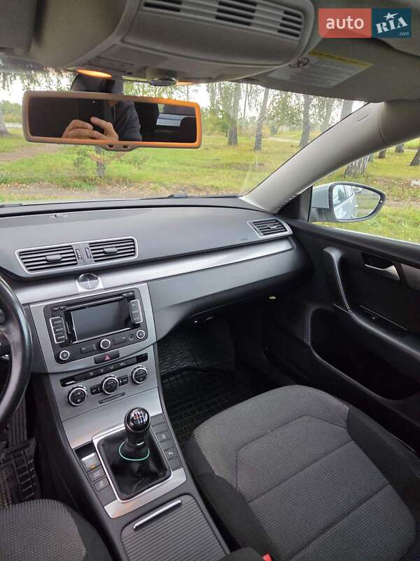 Універсал Volkswagen Passat 2013 в Бахмачі