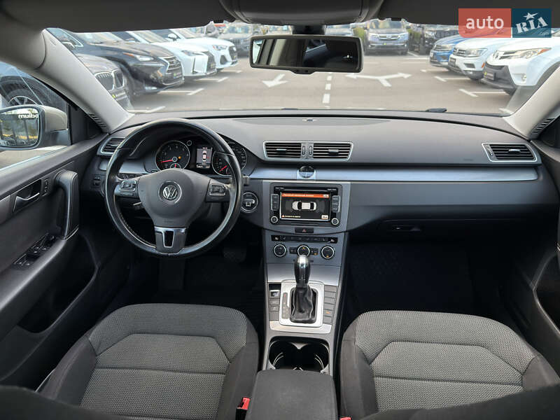 Седан Volkswagen Passat 2013 в Киеве фото 31 Седан Volkswagen Passat 2013 в Киеве