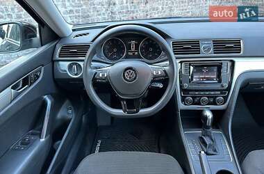 Седан Volkswagen Passat 2016 в 