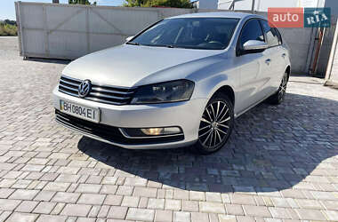 Седан Volkswagen Passat 2012 в Одесі