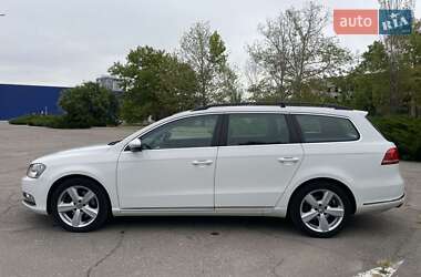 Универсал Volkswagen Passat 2013 в 