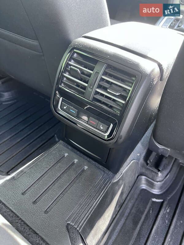 Универсал Volkswagen Passat 2016 в Каменец-Подольском