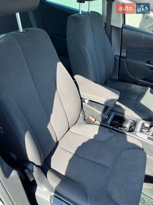Универсал Volkswagen Passat 2010 в Львове фото 8 Универсал Volkswagen Passat 2010 в Львове
