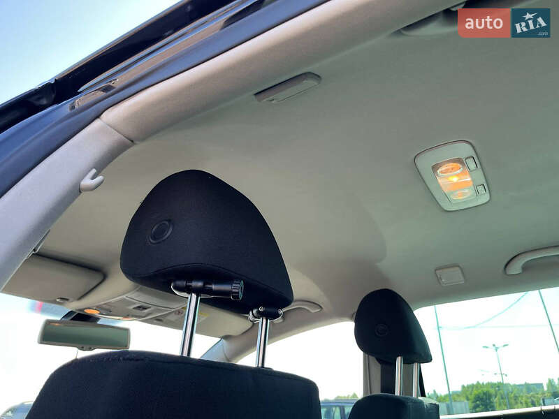 Универсал Volkswagen Passat 2010 в Львове фото 11 Универсал Volkswagen Passat 2010 в Львове