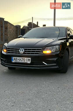 Седан Volkswagen Passat 2015 в Виннице