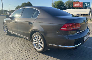 Седан Volkswagen Passat 2013 в Павлограде