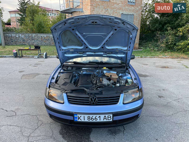 Седан Volkswagen Passat 1997 в Білій Церкві