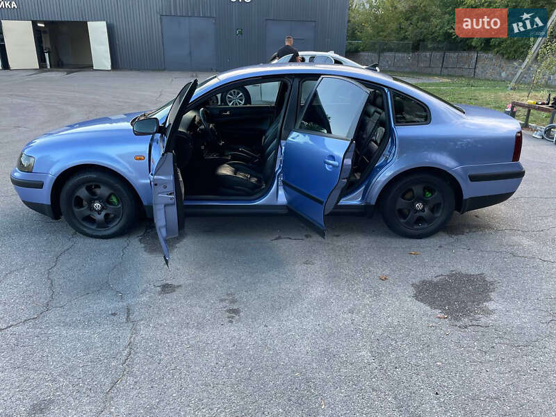 Седан Volkswagen Passat 1997 в Білій Церкві