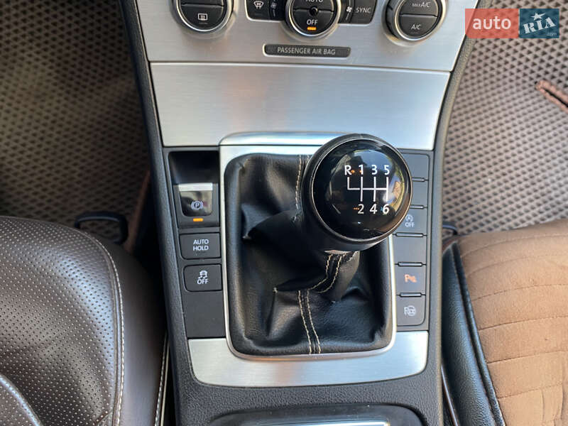 Универсал Volkswagen Passat 2013 в Хмельницком фото 43 Универсал Volkswagen Passat 2013 в Хмельницком