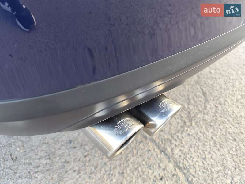 Седан Volkswagen Passat 2009 в Луцке