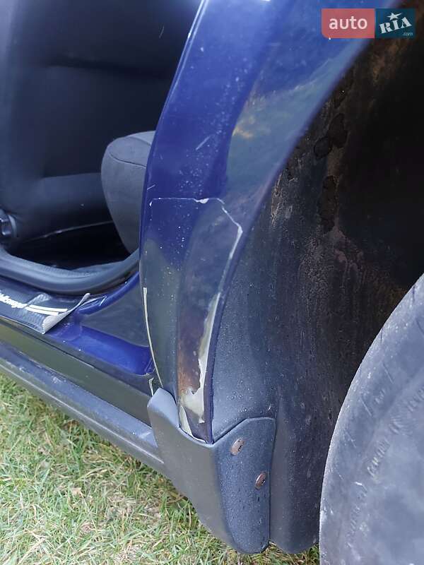 Седан Volkswagen Passat 2000 в Корюковке