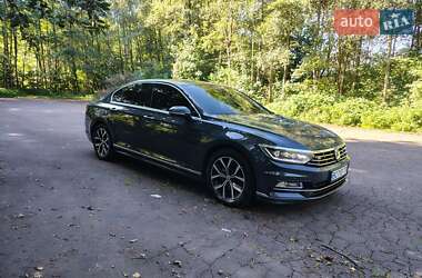 Седан Volkswagen Passat 2019 в Трускавце