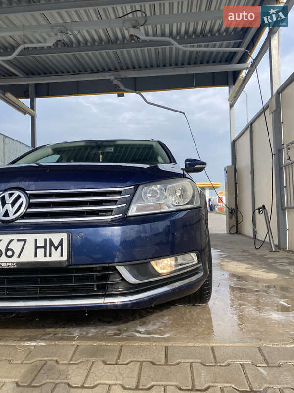 Универсал Volkswagen Passat 2011 в Любомле фото Универсал Volkswagen Passat 2011 в Любомле