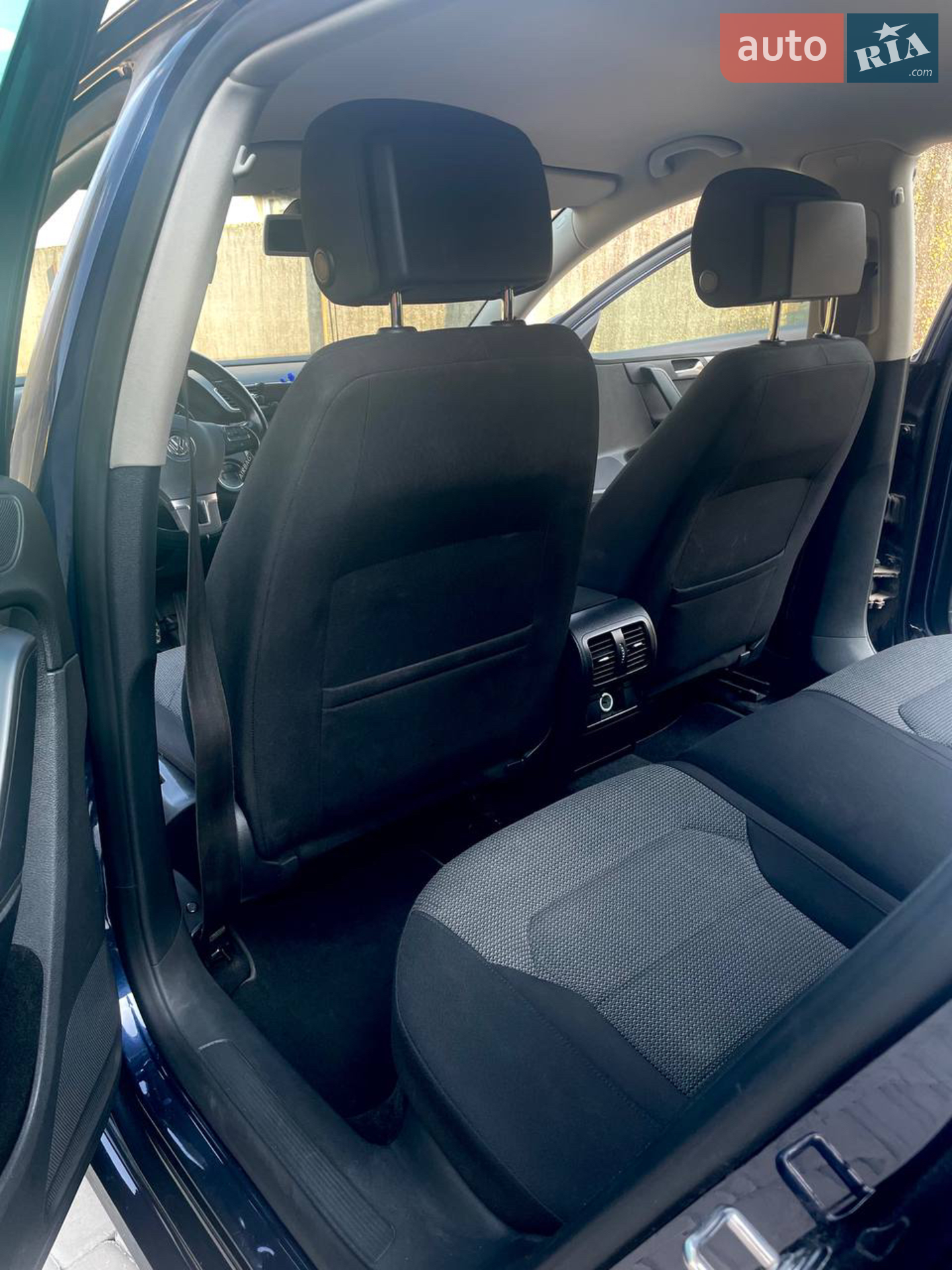 2011 Volkswagen Passat - мініатюра 16