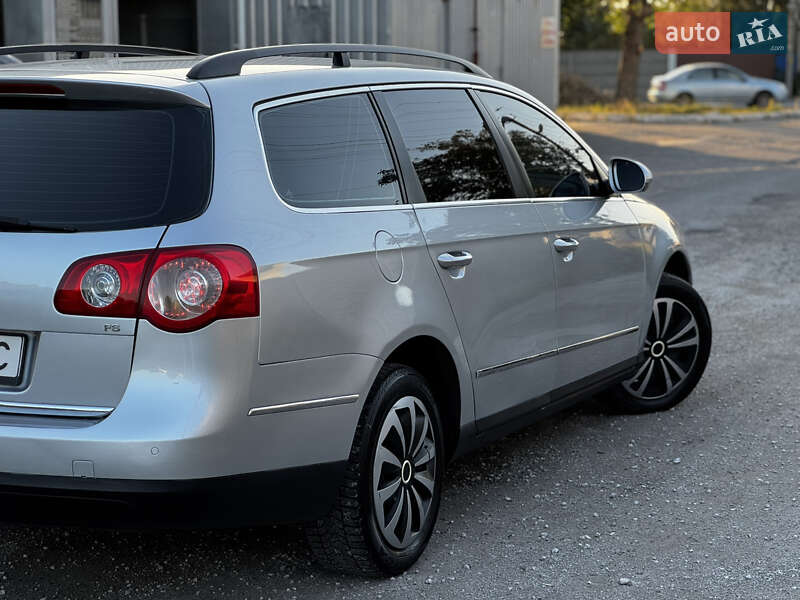 Універсал Volkswagen Passat 2006 в Дніпрі фото 2 Універсал Volkswagen Passat 2006 в Дніпрі