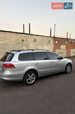 Универсал Volkswagen Passat 2012 в 