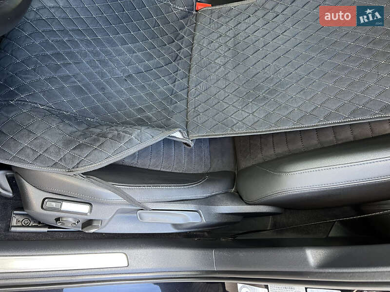 Универсал Volkswagen Passat 2015 в Киеве