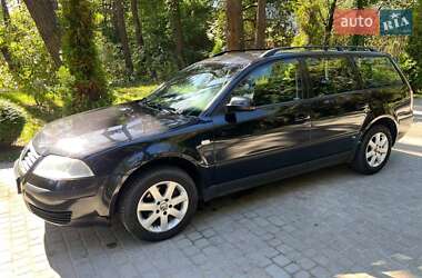 Универсал Volkswagen Passat 2002 в Львове