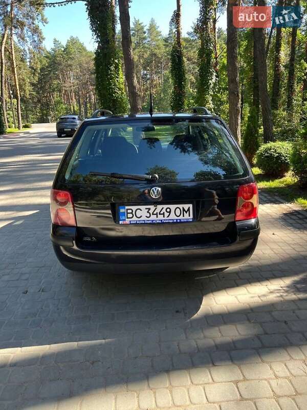 Универсал Volkswagen Passat 2002 в Львове