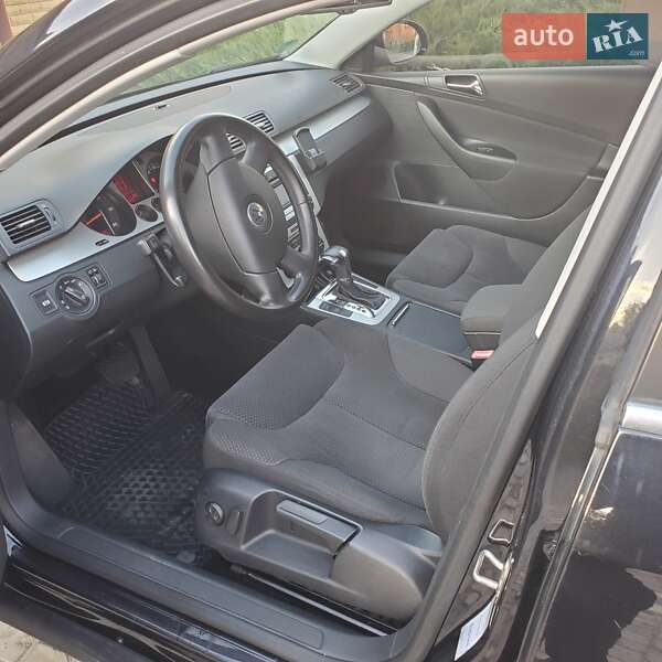 Універсал Volkswagen Passat 2008 в Харкові