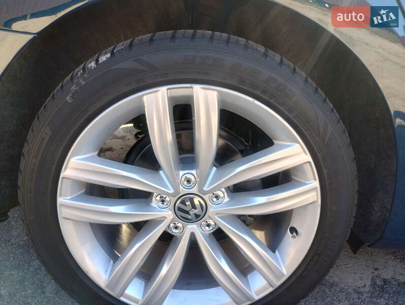 Седан Volkswagen Passat 2018 в Богуславе