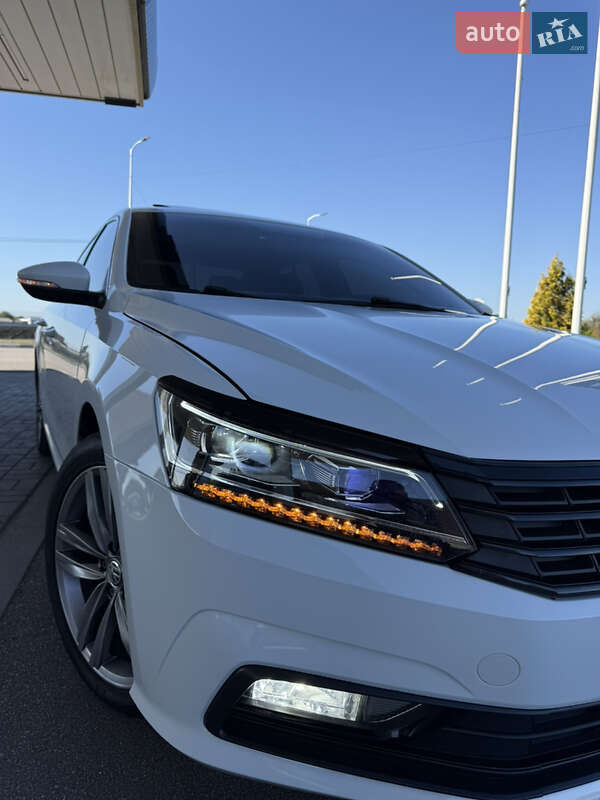 Седан Volkswagen Passat 2017 в Днепре фото 3 Седан Volkswagen Passat 2017 в Днепре
