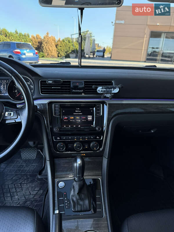 Седан Volkswagen Passat 2017 в Днепре фото 19 Седан Volkswagen Passat 2017 в Днепре