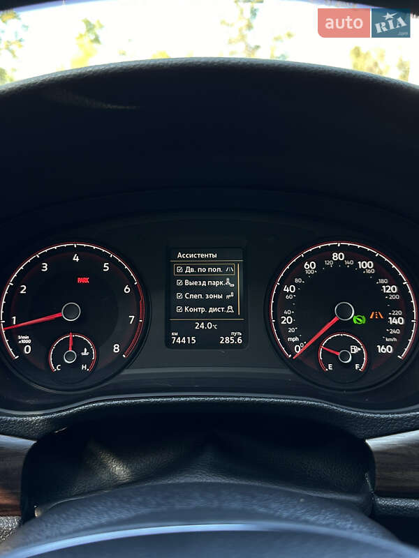 Седан Volkswagen Passat 2020 в Киеве