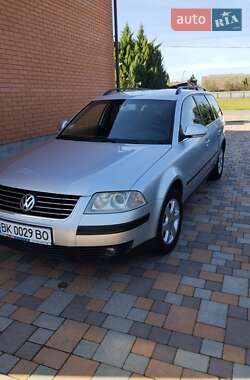 Універсал Volkswagen Passat 2005 в Костопілі