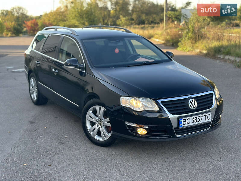 Універсал Volkswagen Passat 2010 в Шептицькому