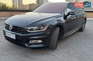 Седан Volkswagen Passat 2018 в 