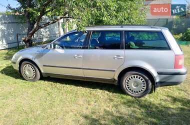 Універсал Volkswagen Passat 2004 в Полтаві