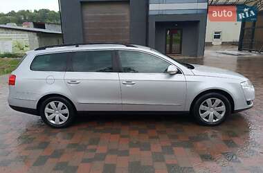Универсал Volkswagen Passat 2009 в Львове