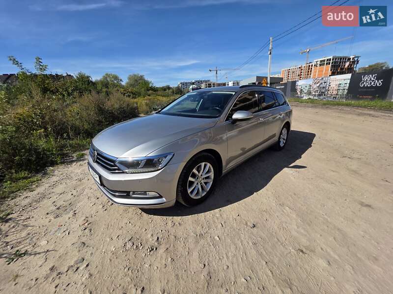 Универсал Volkswagen Passat 2015 в Львове