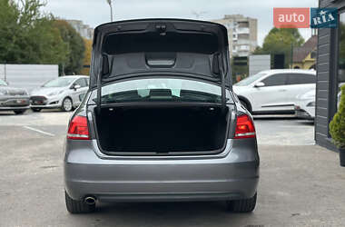Седан Volkswagen Passat 2013 в 