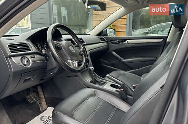 Седан Volkswagen Passat 2013 в 