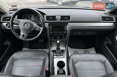 Седан Volkswagen Passat 2013 в 