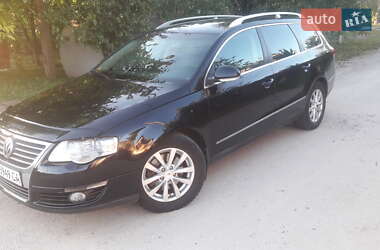 Универсал Volkswagen Passat 2006 в Глухове