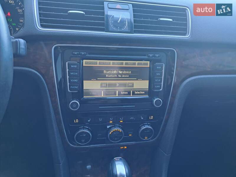 Седан Volkswagen Passat 2012 в Білозір’ї