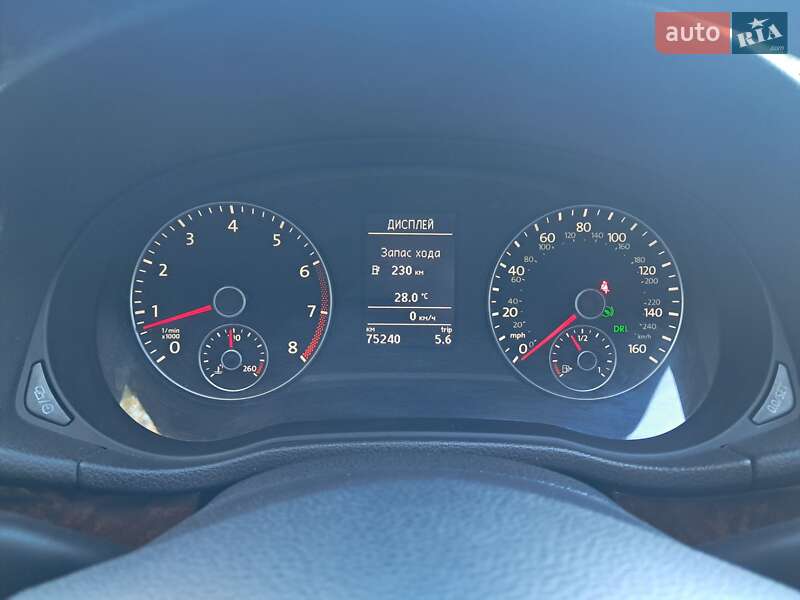 Седан Volkswagen Passat 2012 в Білозір’ї