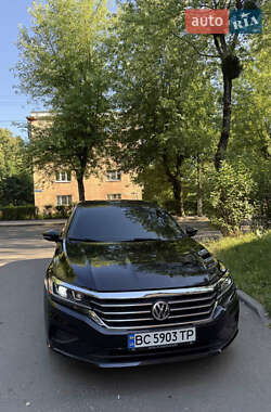 Седан Volkswagen Passat 2019 в Львові