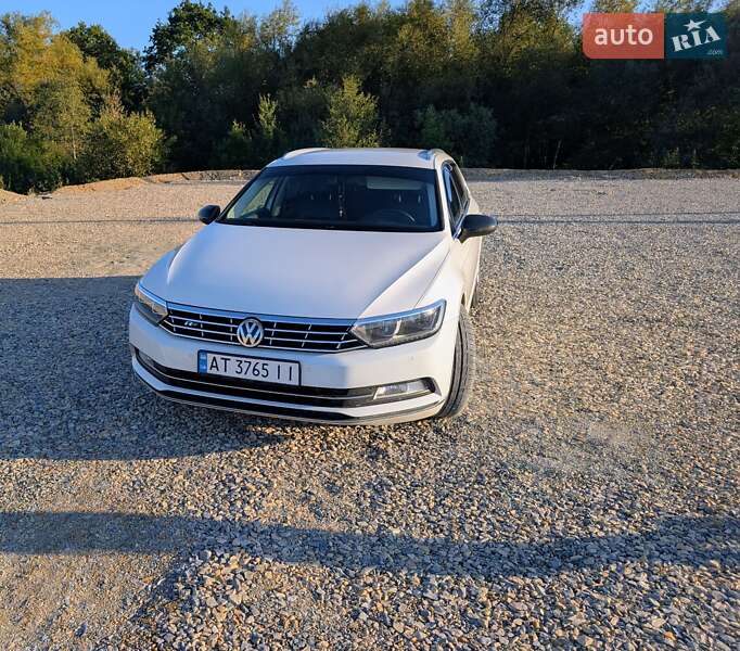 Универсал Volkswagen Passat 2015 в Ивано-Франковске