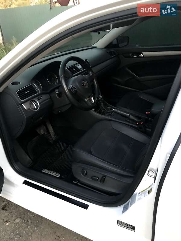 Седан Volkswagen Passat 2014 в Ивано-Франковске фото 4 Седан Volkswagen Passat 2014 в Ивано-Франковске