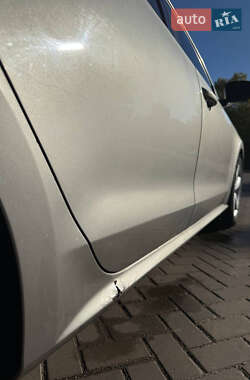 Седан Volkswagen Passat 2012 в 