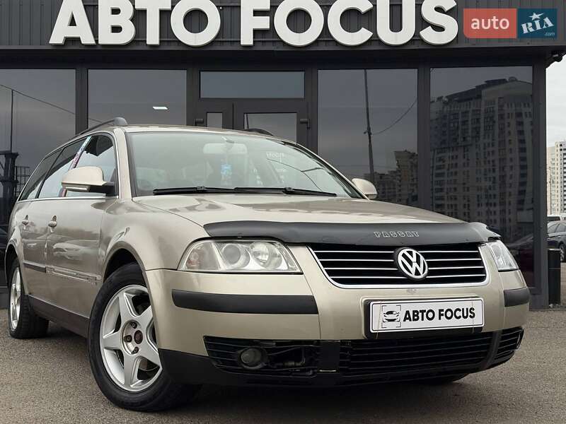 Универсал Volkswagen Passat 2004 в Киеве