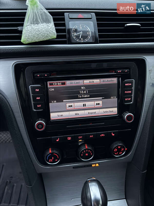 Седан Volkswagen Passat 2012 в Полтаве