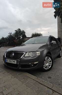 Універсал Volkswagen Passat 2007 в Кам'янці-Бузькій