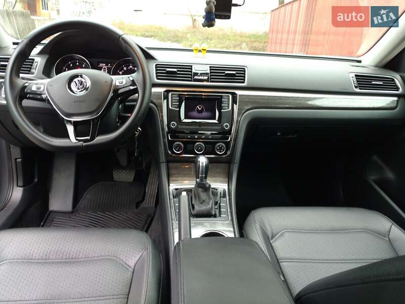 Седан Volkswagen Passat 2018 в Барышевке фото 15 Седан Volkswagen Passat 2018 в Барышевке