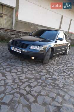 Седан Volkswagen Passat 2003 в 