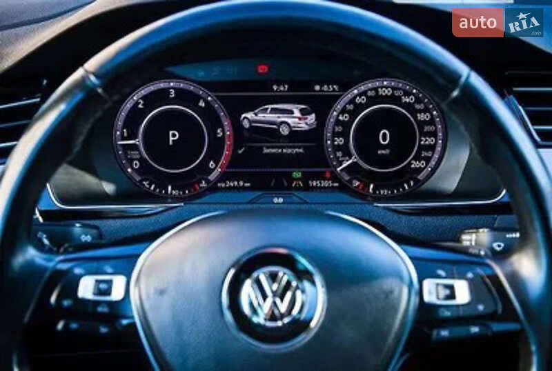 Універсал Volkswagen Passat 2017 в Дніпрі